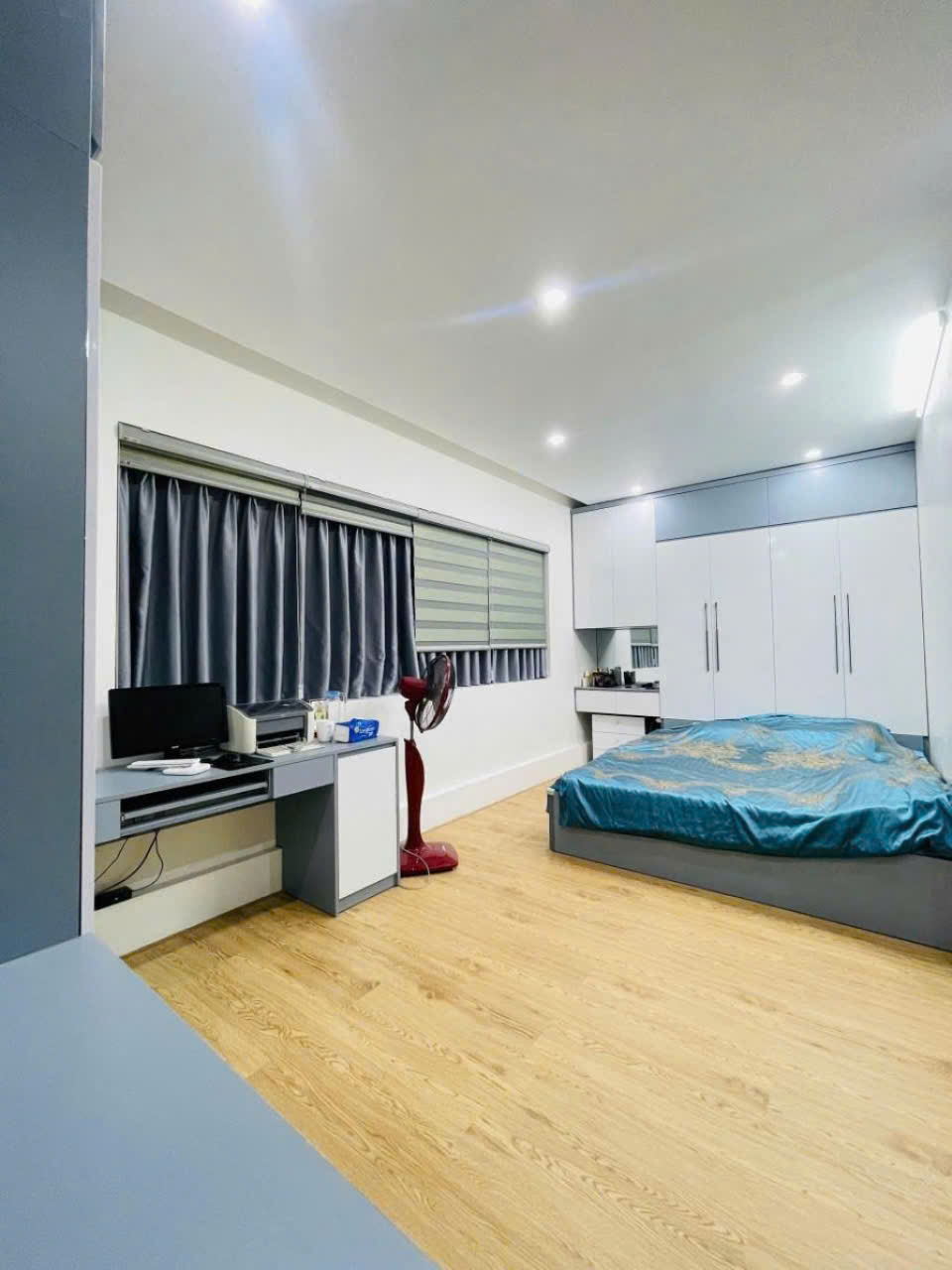 Cần bán nhà 7 tầng, phố trung tâm quận Đống Đa, 43m2, 14.3 tỷ